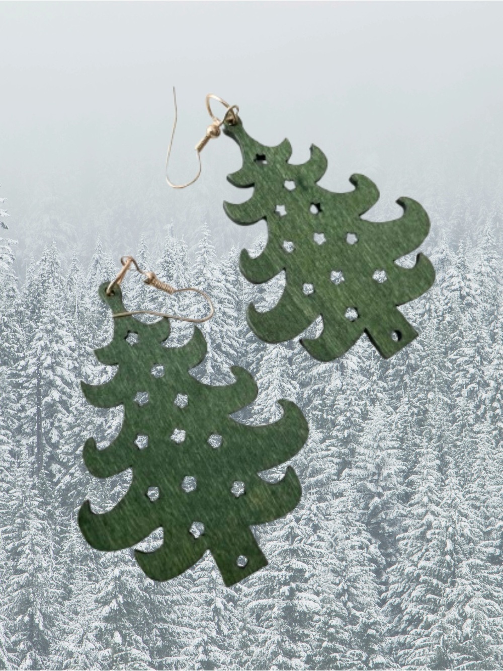 Cute dangling wood-look tree earrings w/ starry cutouts festive holiday